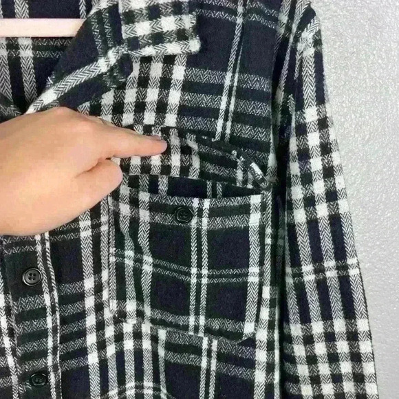 RELIGION Plaid Button Up Womens XL Black/White Long Sleeve Front Pocket Patch - Picture 4 of 10